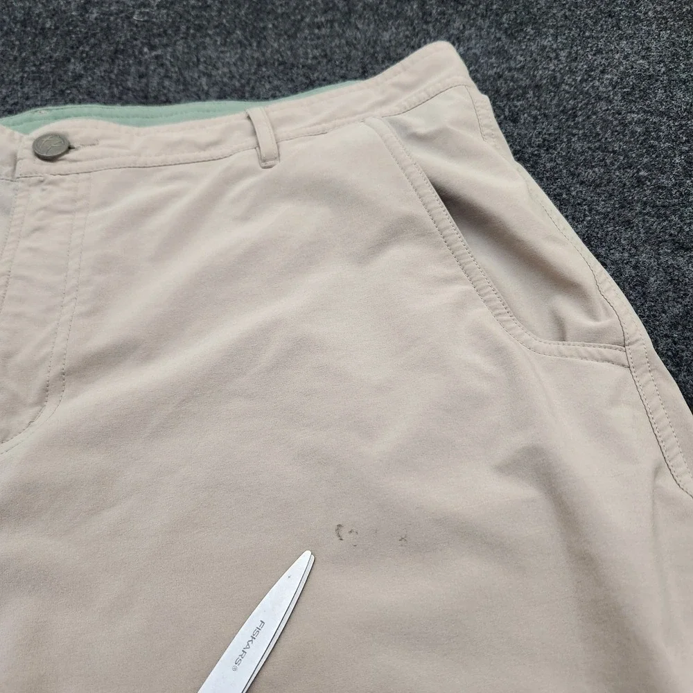 Free Fly Mens Sz 40 Hybrid Shorts Khaki Solid Stretch Quick Dry Outdoor Comfort
